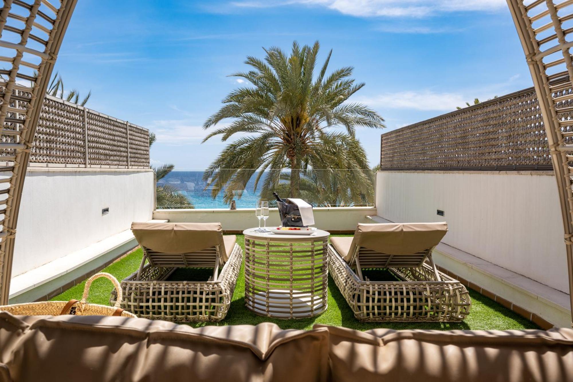 Nixe Palace Palma de Mallorca Eksteriør bilde Terrace at the hotel